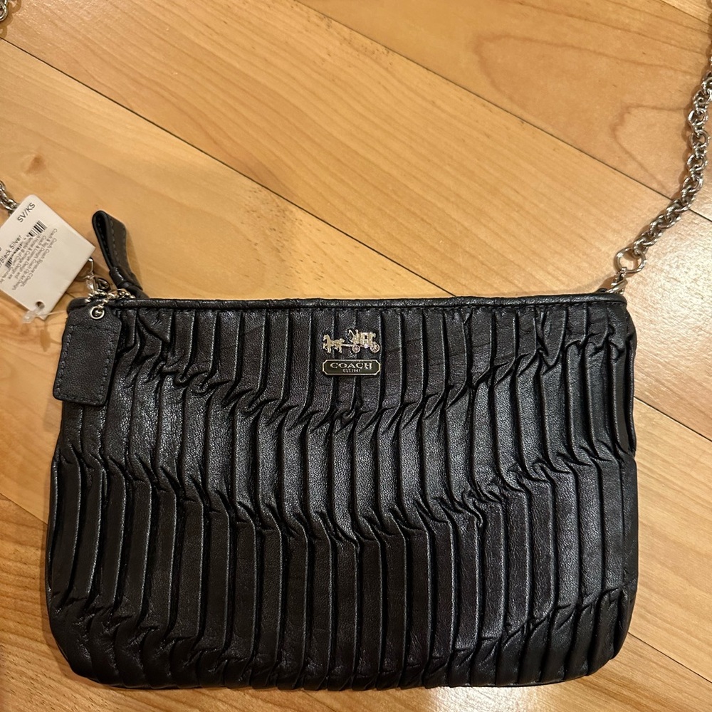 NWT Coach Madison Gathered Leather Zip Crossbody Clutch BLACK/Silver 48498 $278